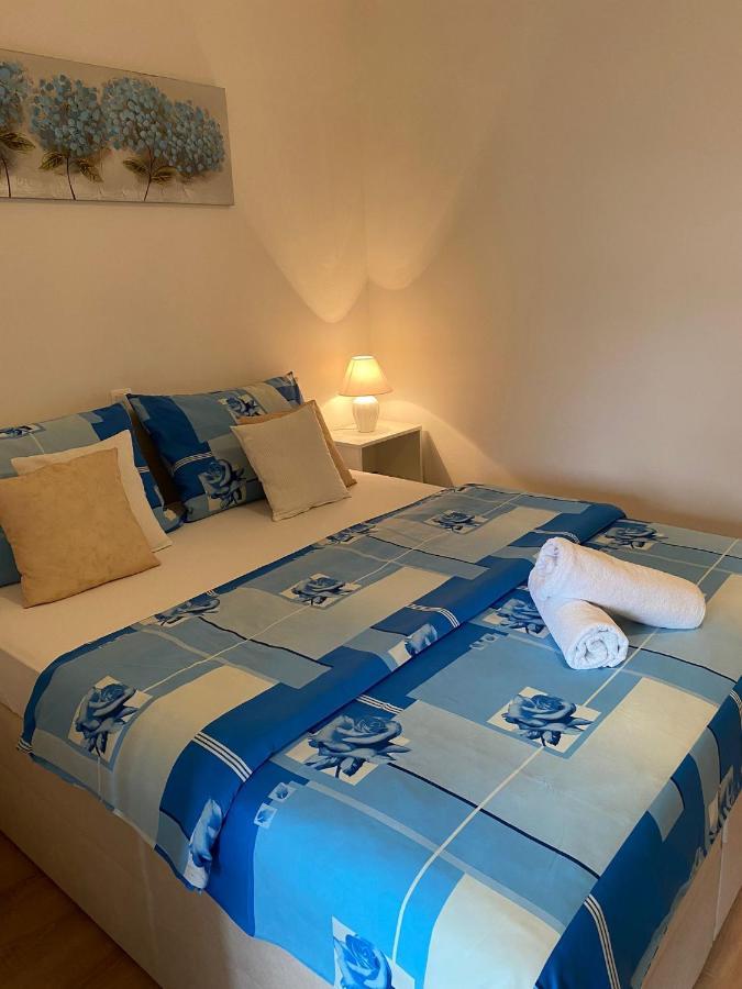 Apartments Kovac Makarska Exterior foto