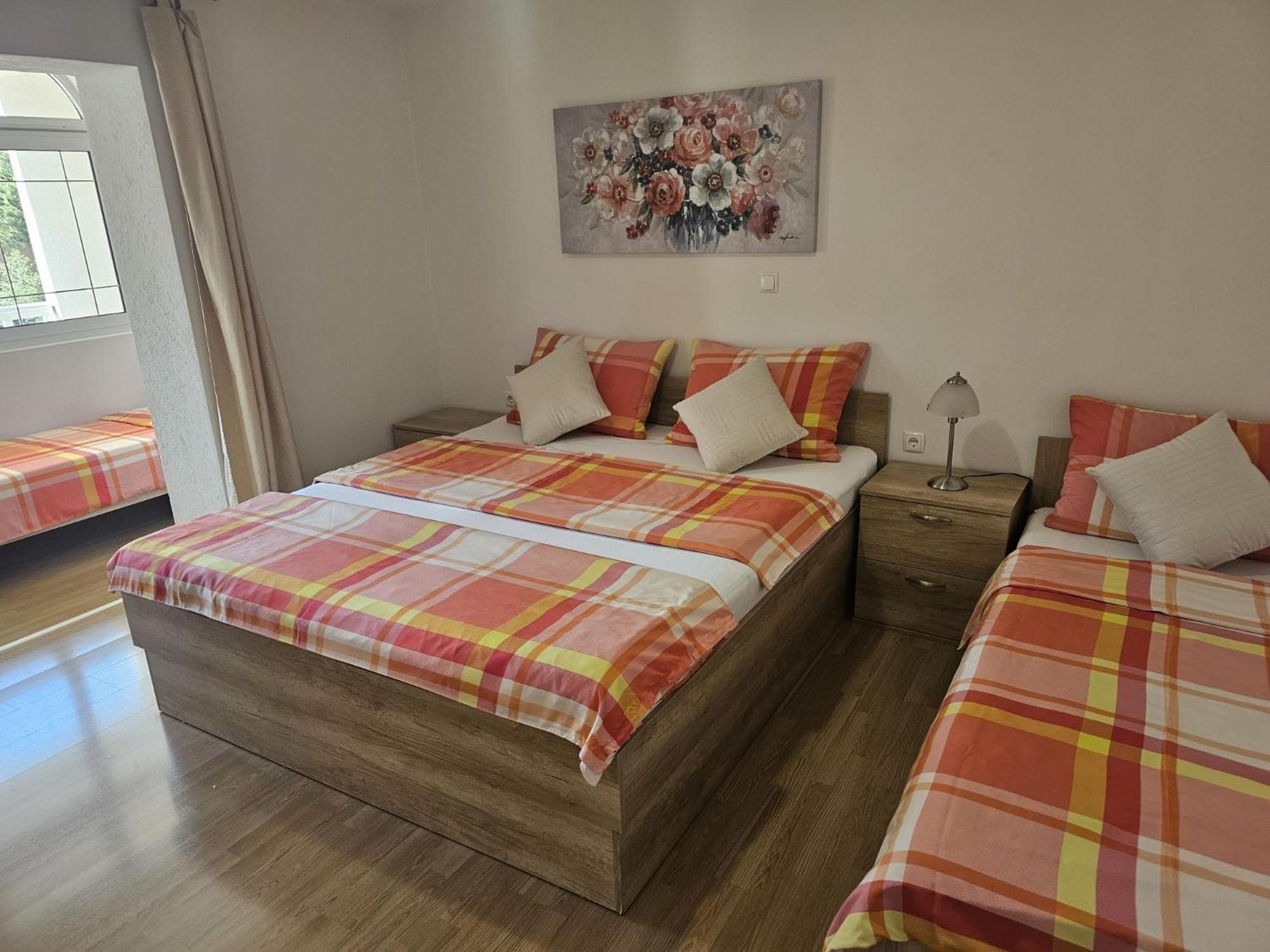 Apartments Kovac Makarska Habitación foto
