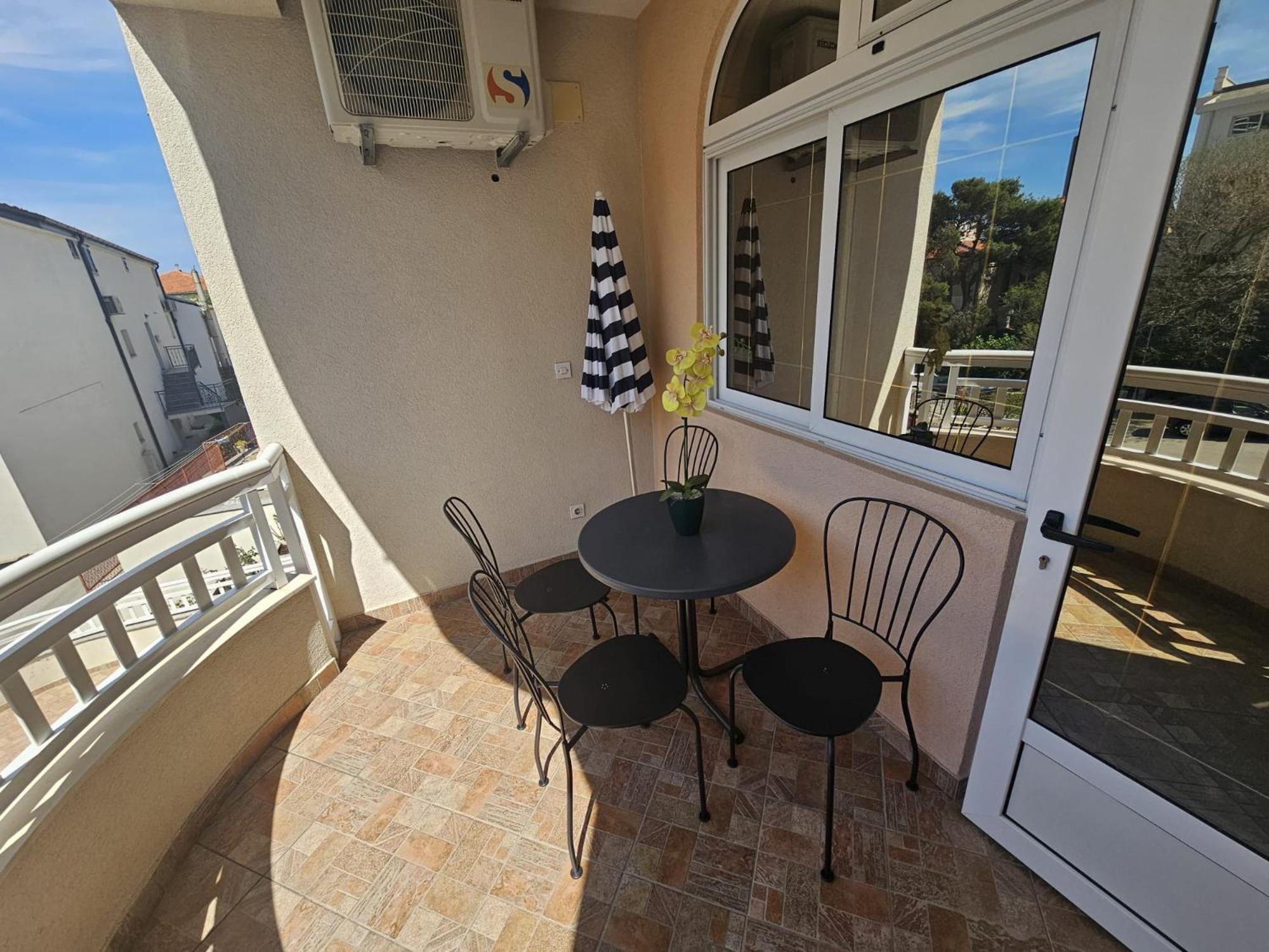 Apartments Kovac Makarska Habitación foto